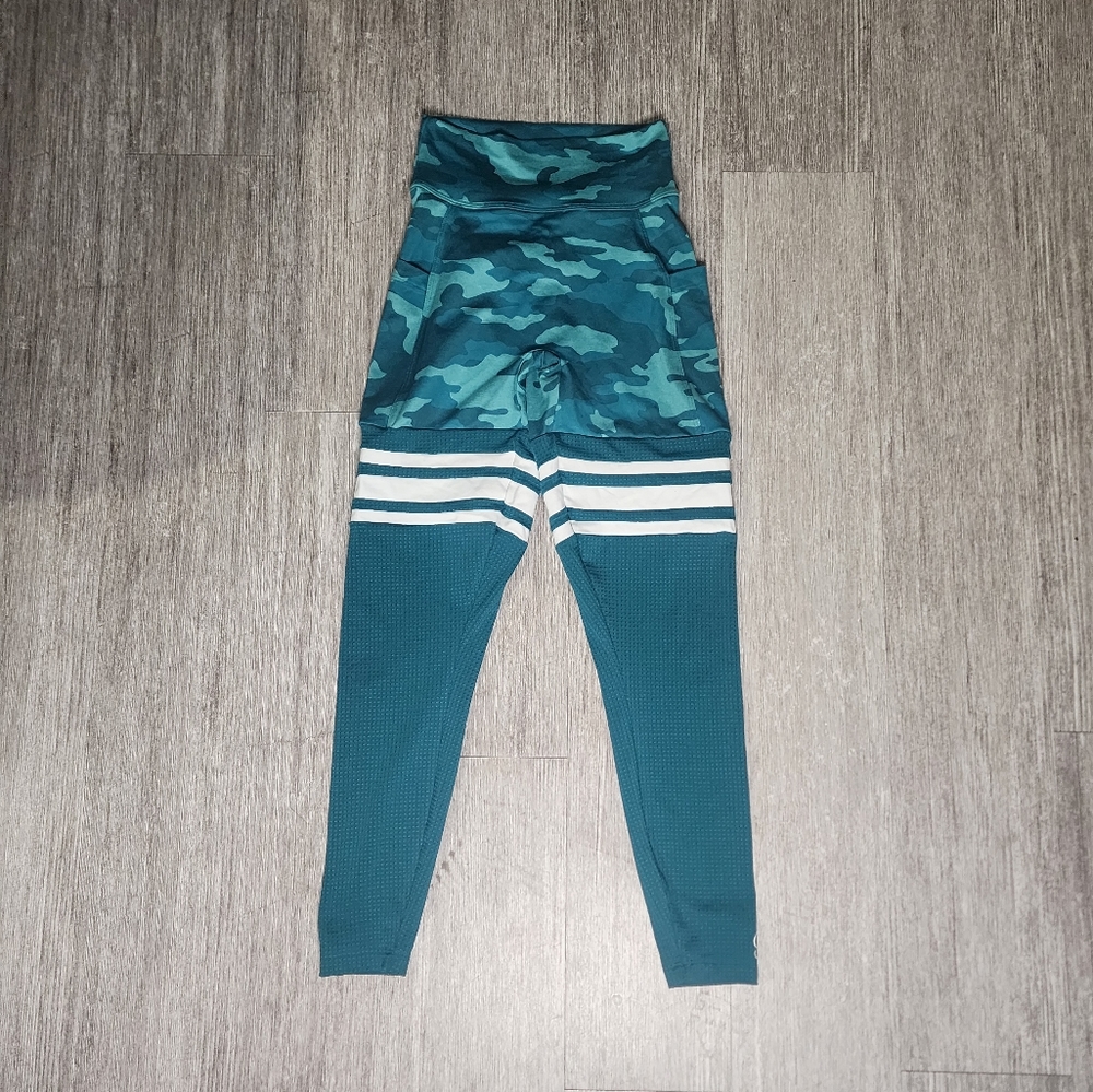 Thigh high leggings
